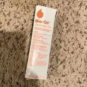 Bio-Oil Skincare Oil Helps with Scars and Stretch Marks 125ml 4.2 fl.oz